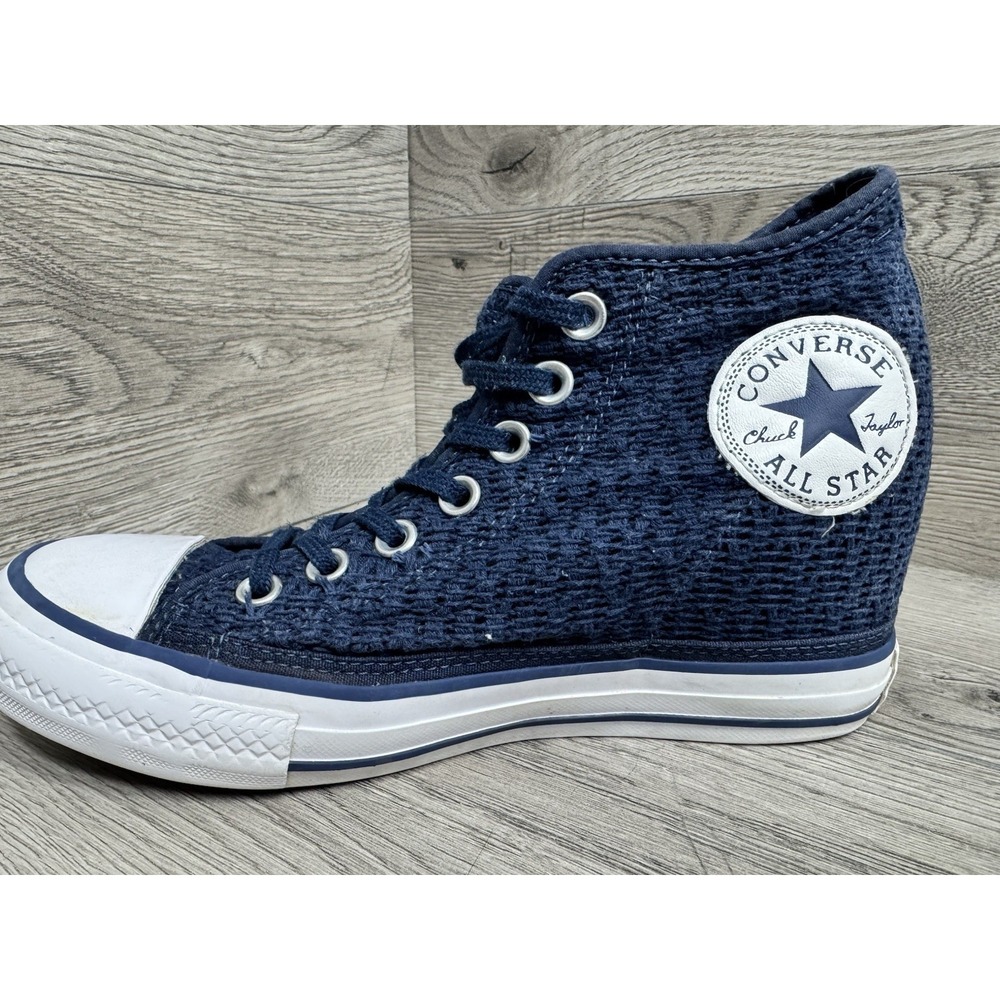 CONVERSE Chuck Taylor All Star Lux Navy Knit Hidden Wedge Sneakers Womens Sz 8
